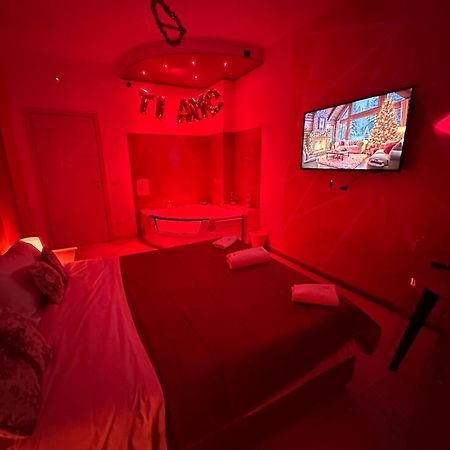 Infinity Suite Acerra Extérieur photo