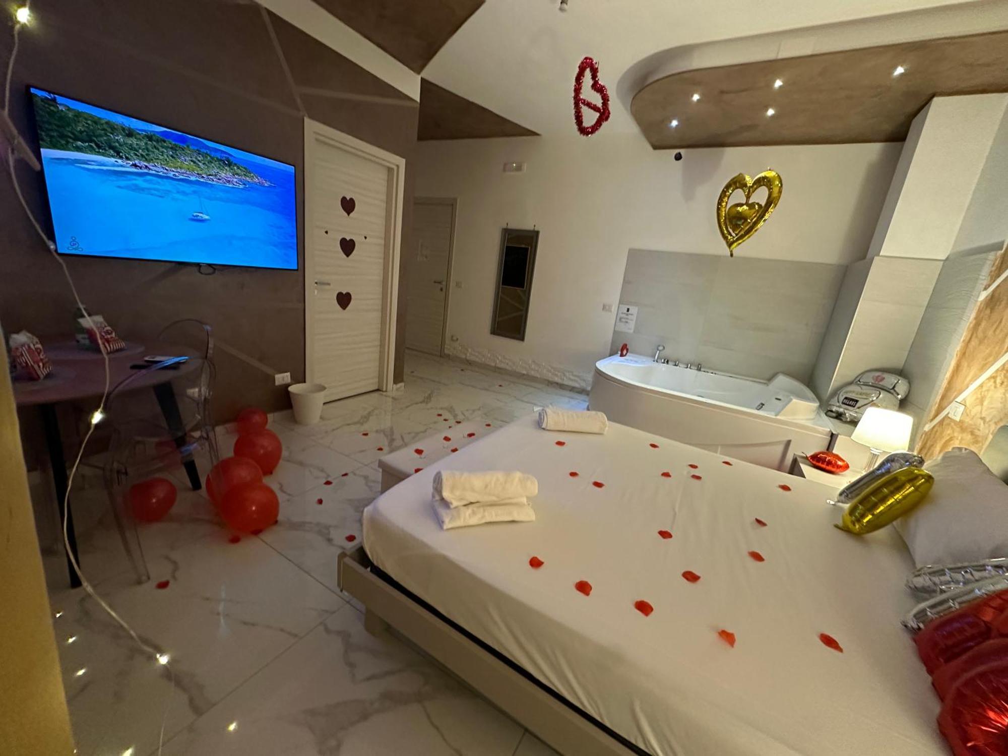 Infinity Suite Acerra Extérieur photo